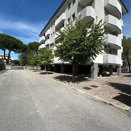 Lero Bibione