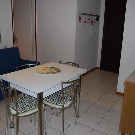Lero * Бибионе